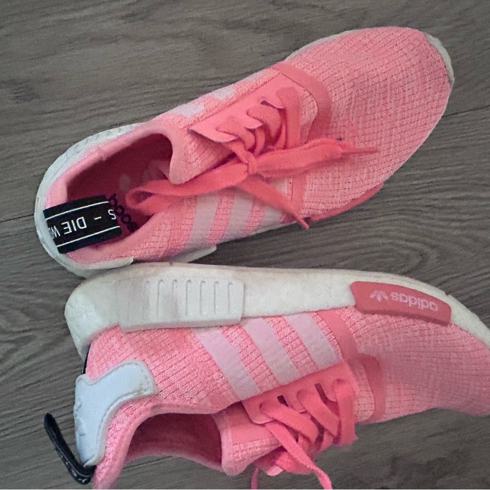ADIDAS • NMD R1 Sun Glo Sneaker • 6.5 • Orange/Pink • - Picture 8 of 10